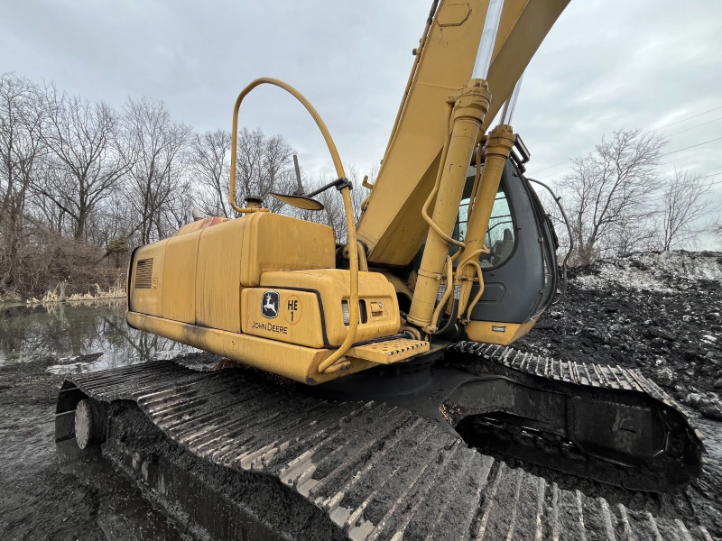 2003 JOHN DEERE 270C LC
