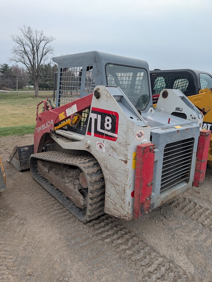 2017 TAKEUCHI TL8 in Elida, OH