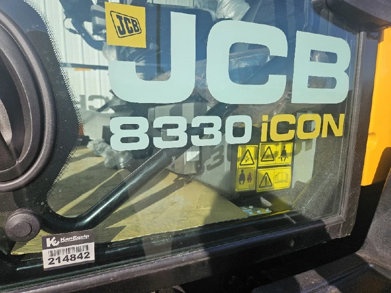 2026 JCB Fastrac 8330