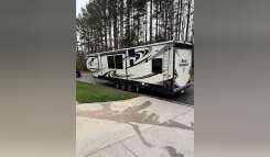 2019 Heartland ROAD WARRIOR 427RW RV