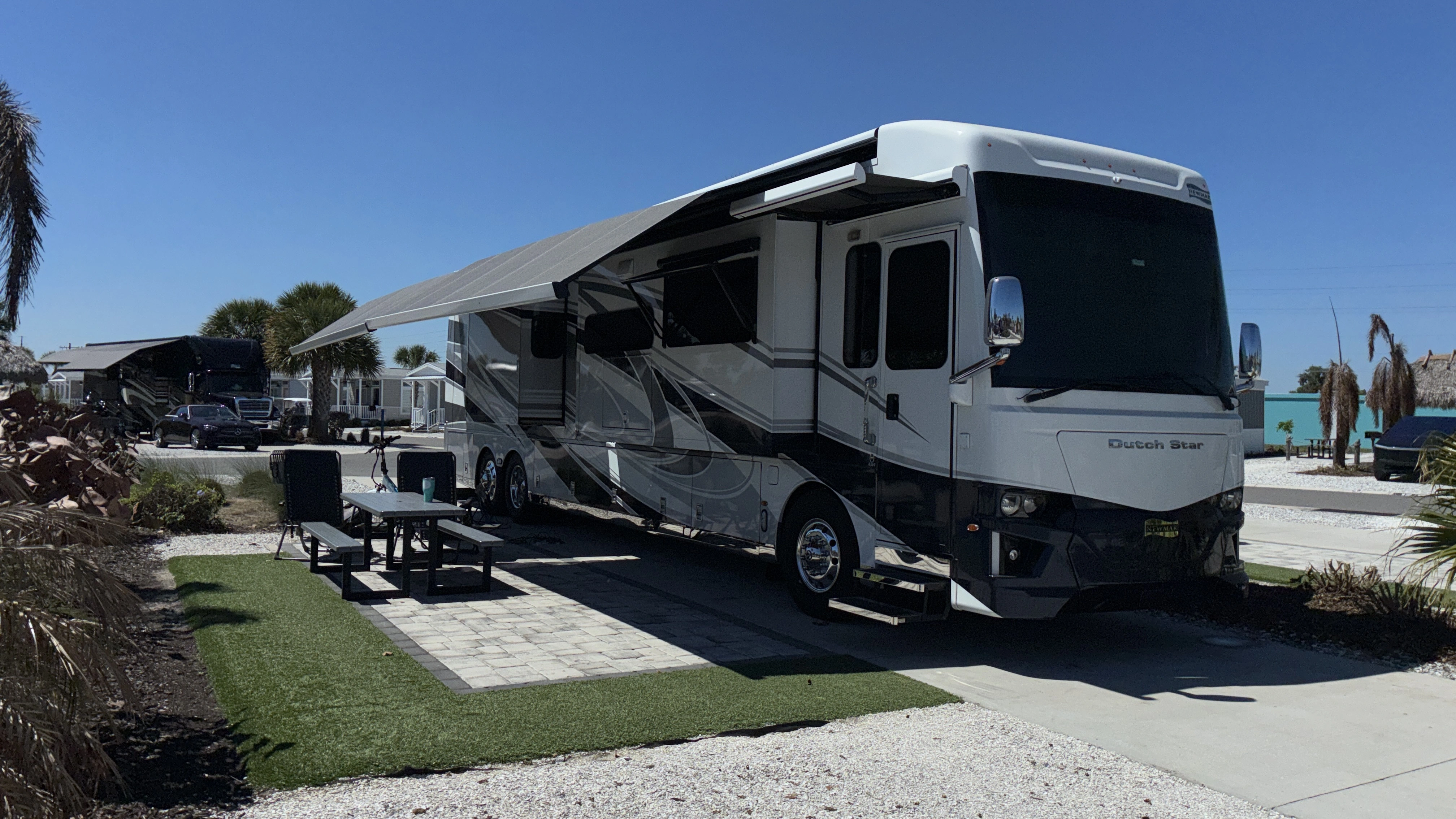2021 Newmar DUTCH STAR 4369 RV