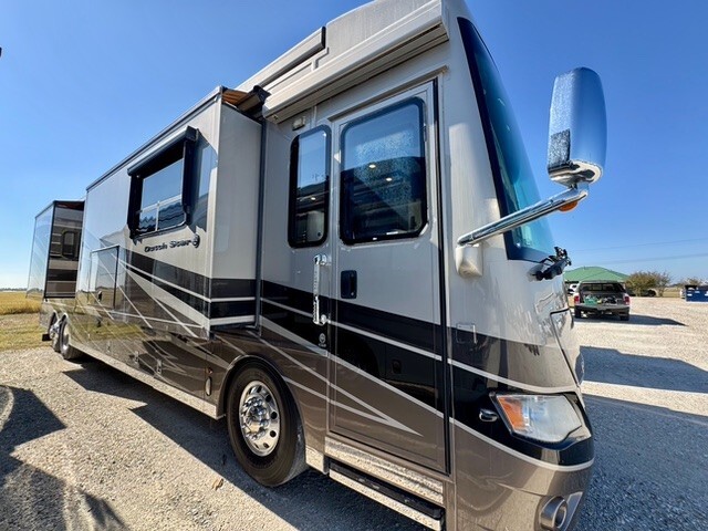 2018 Newmar DUTCH STAR 4369 in the colony TX