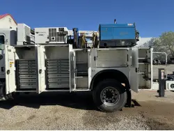 2014 PETERBILT 337