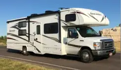 2018 Forest River SUNSEEKER 3270S RV