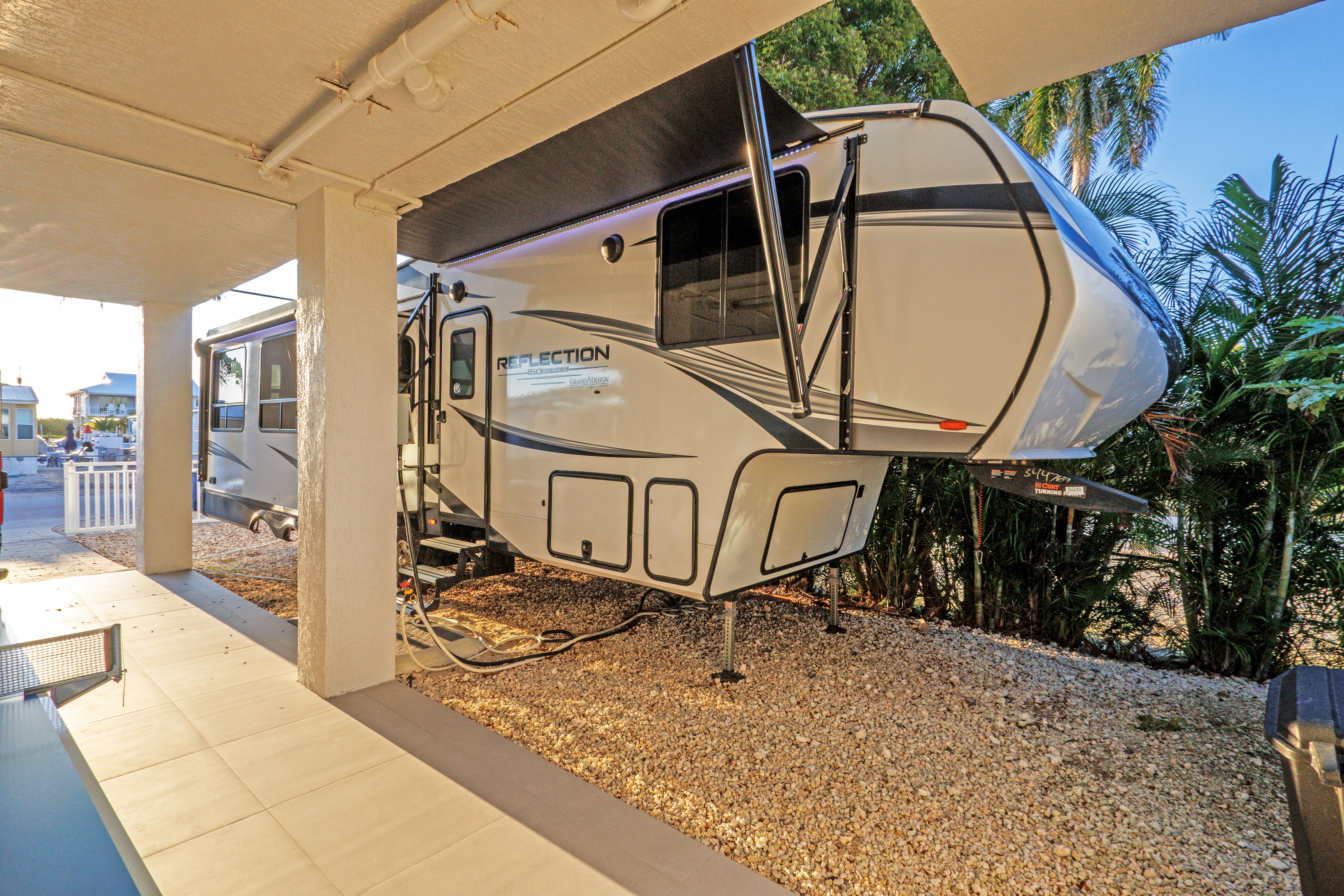 2023 Grand Design REFLECTION 150 SERIES 295RL RV