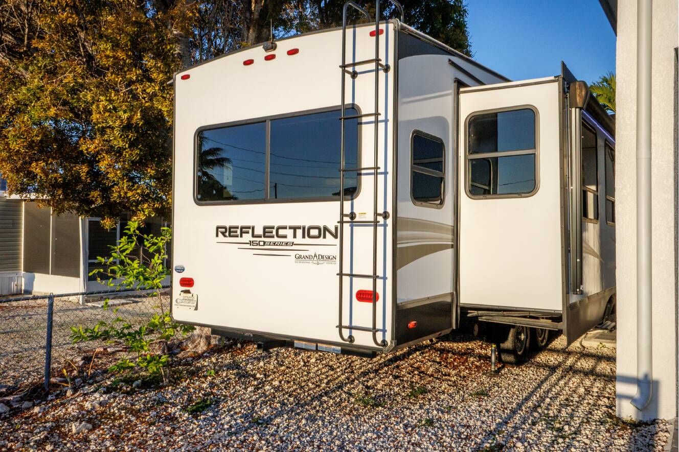 A photo of this 2023 Grand Design REFLECTION 150 SERIES 295RL