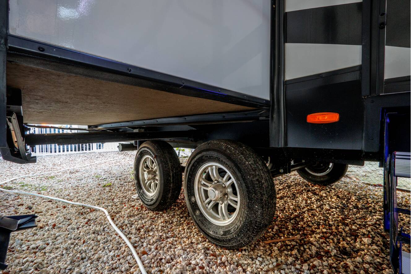 A photo of this 2023 Grand Design REFLECTION 150 SERIES 295RL