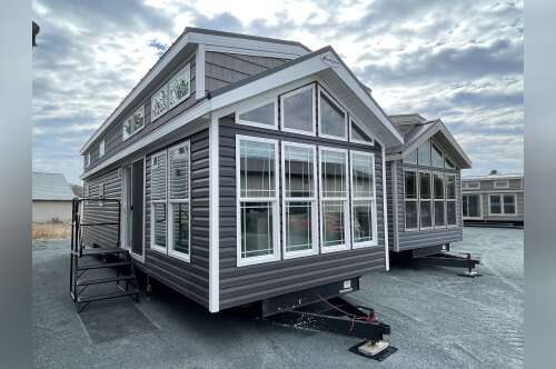 2026 Kropf Island Custom 2 Double Loft in siren WI