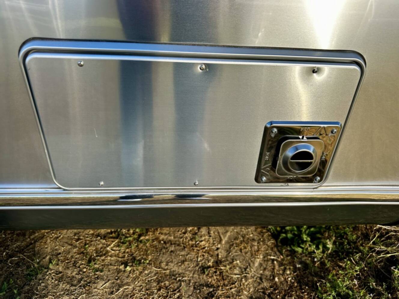 A photo of this 2016 Airstream PENDLETON 27FB