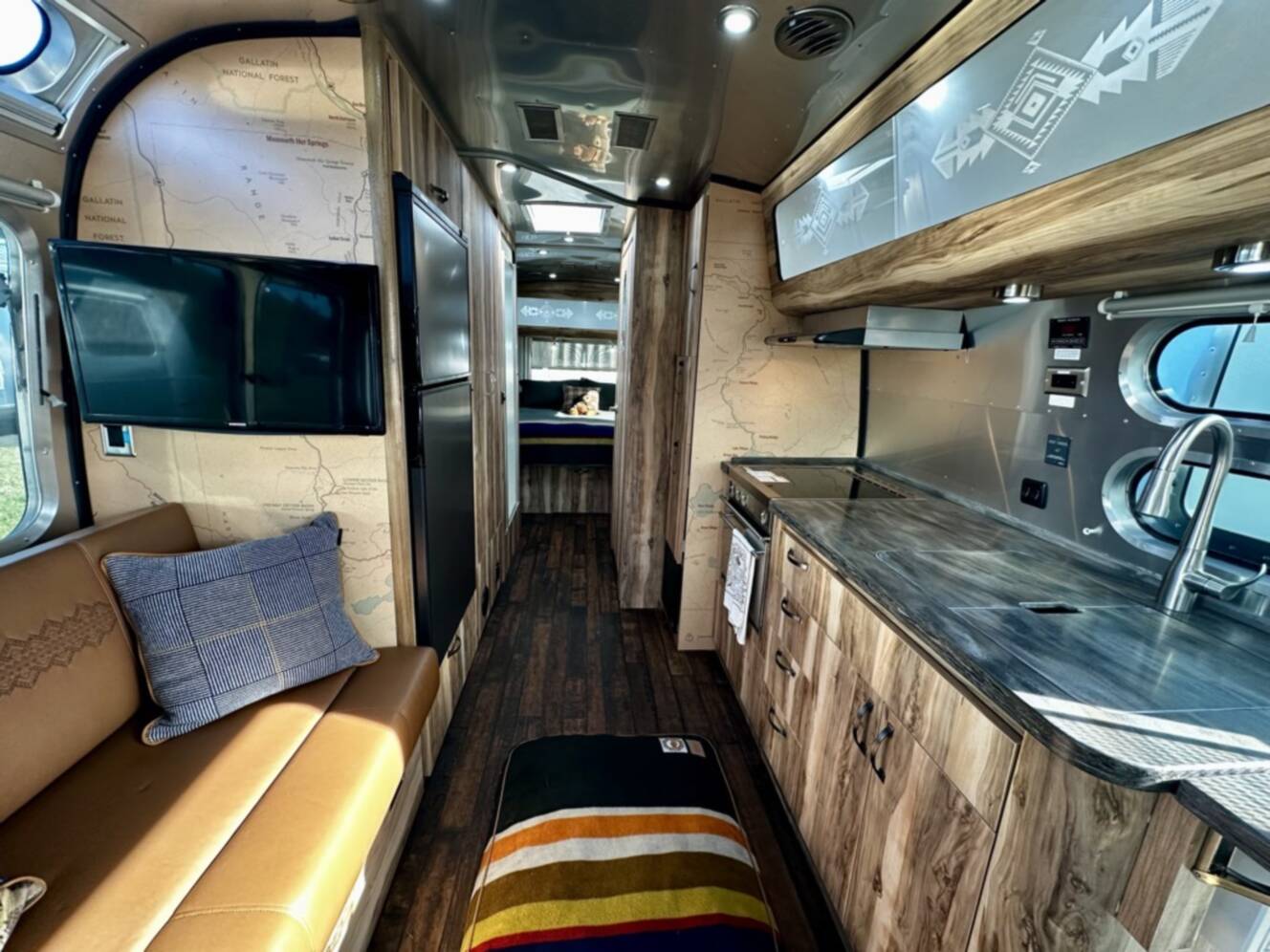 A photo of this 2016 Airstream PENDLETON 27FB