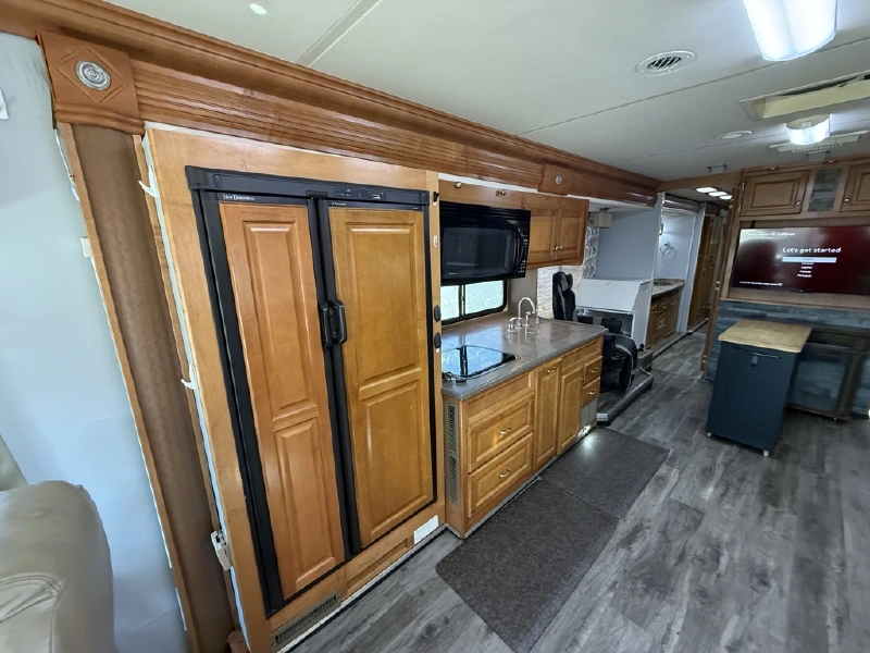 2008 GULF STREAM CRESCENDO 40K