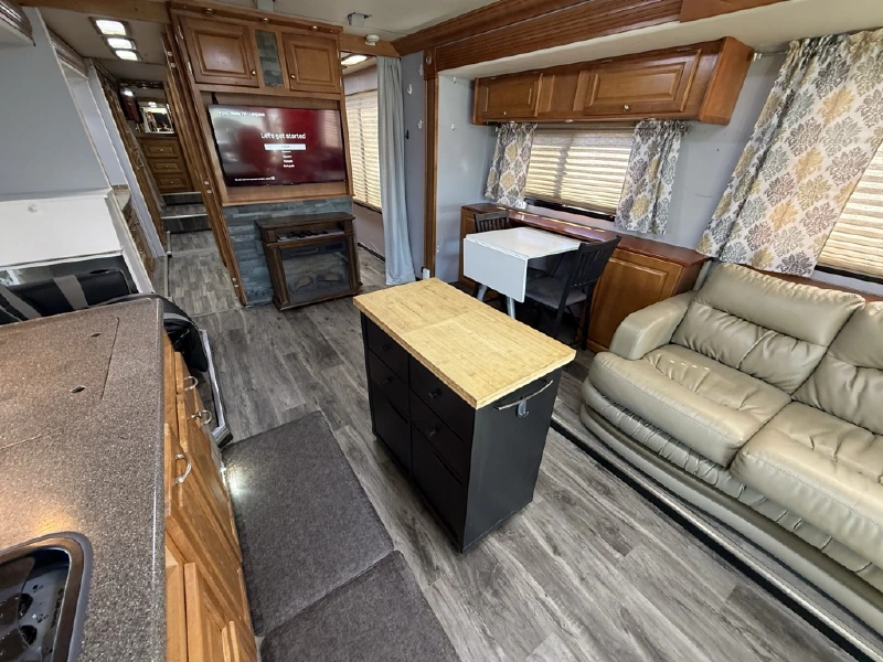 2008 GULF STREAM CRESCENDO 40K