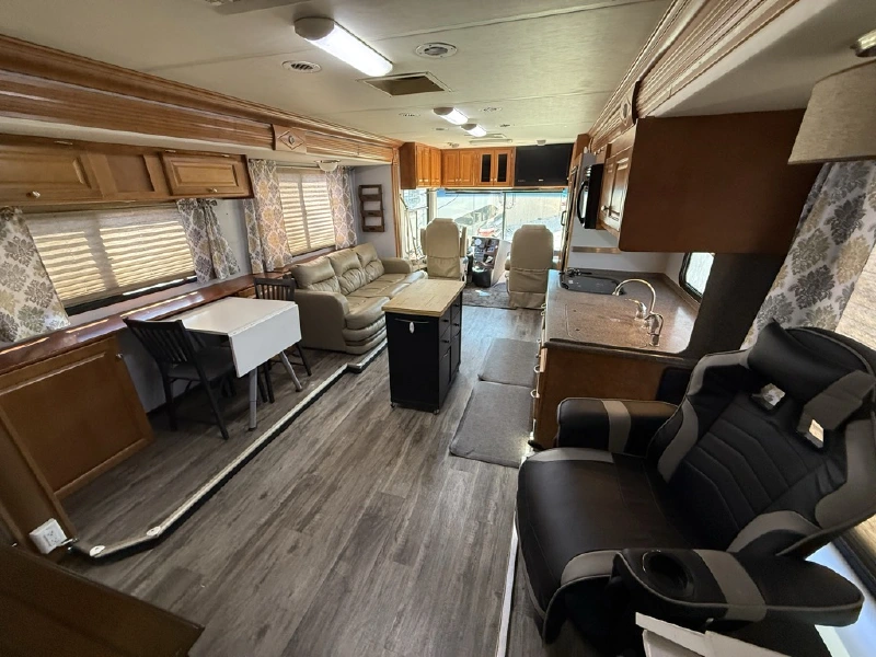 2008 GULF STREAM CRESCENDO 40K