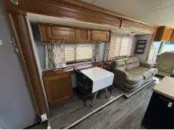 2008 GULF STREAM CRESCENDO 40K