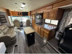 2008 GULF STREAM CRESCENDO 40K