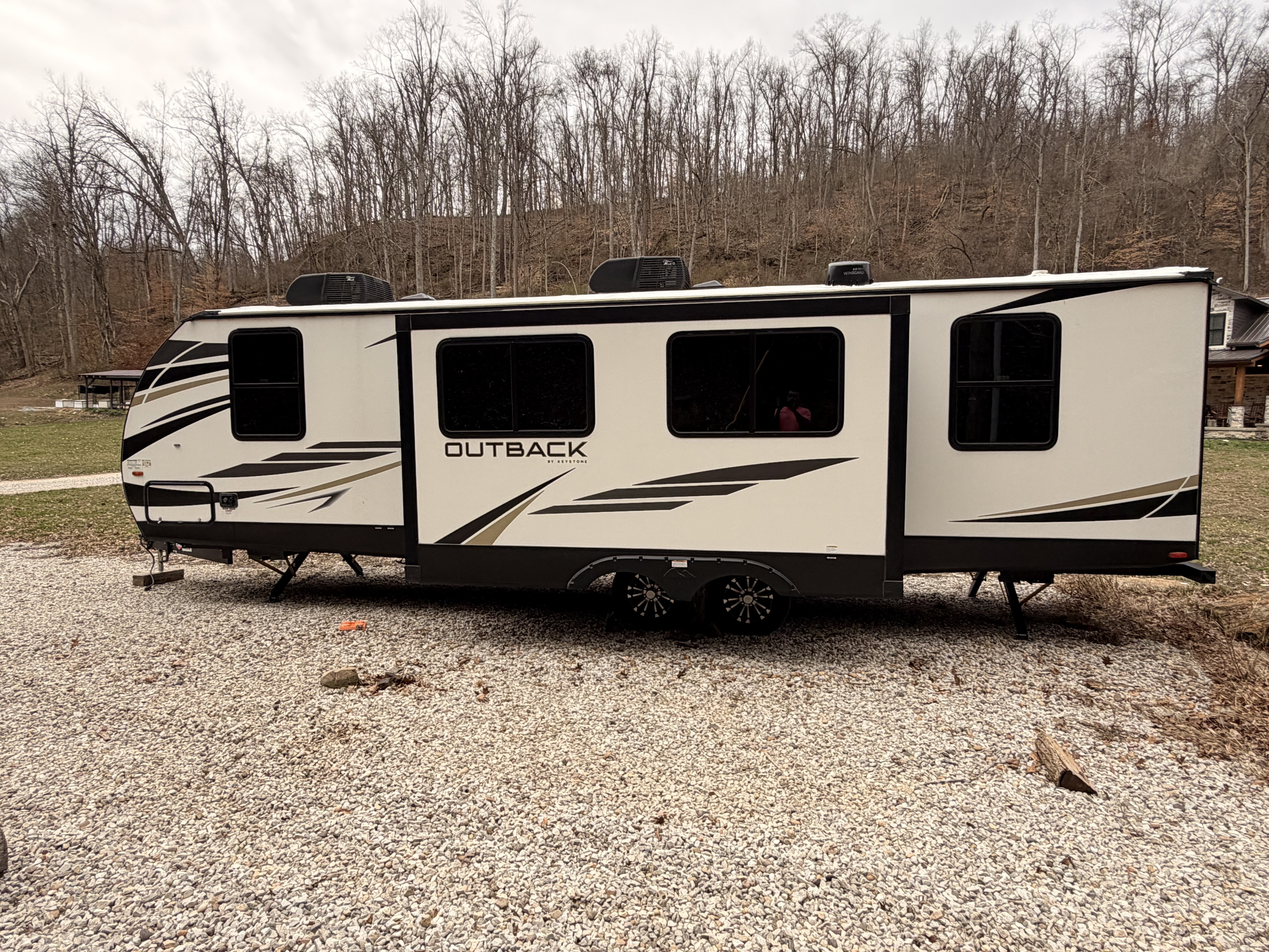 2022 Keystone OUTBACK ULTRA LITE 302UBH in lavalette WV