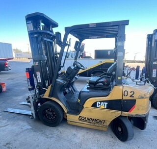 2020 CATERPILLAR GP25N in Shelby Township, MI