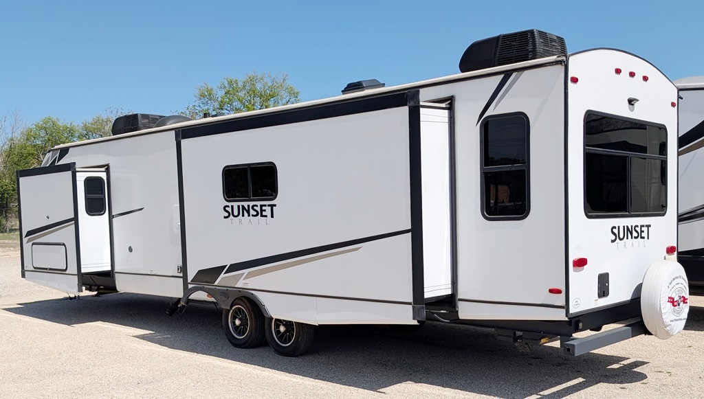 2022 Crossroads SUNSET TRAIL 330SI RV