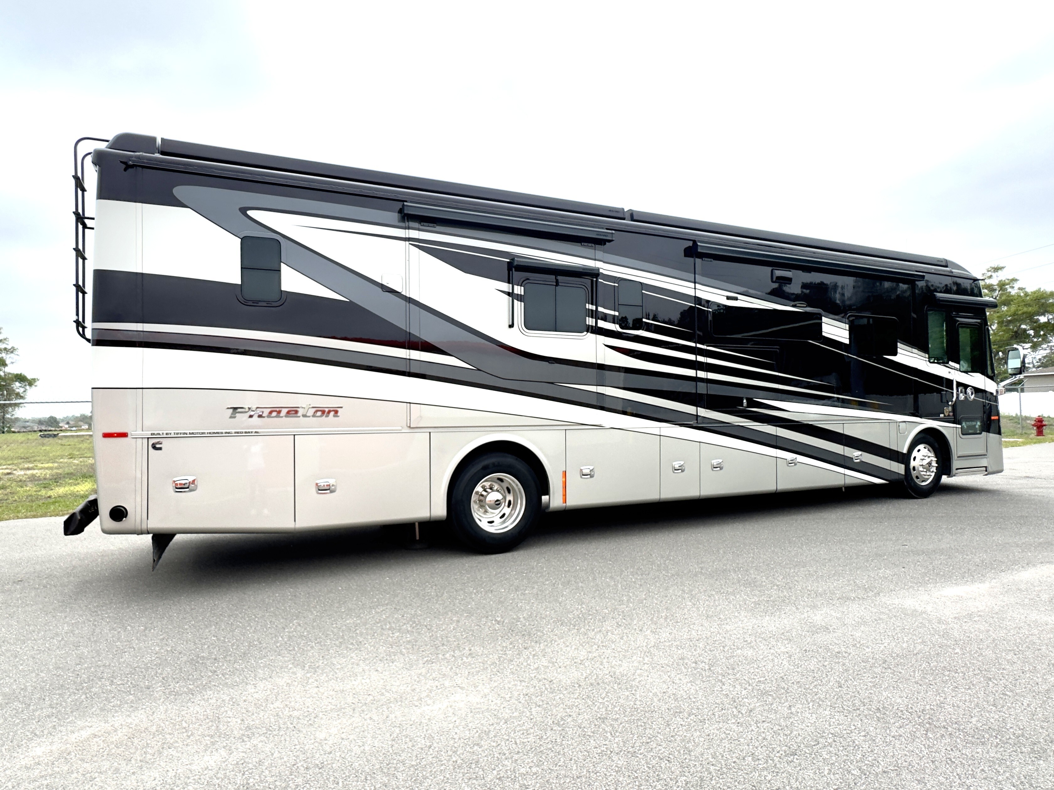 2022 Tiffin Motorhomes PHAETON 40 QBH in ocala FL