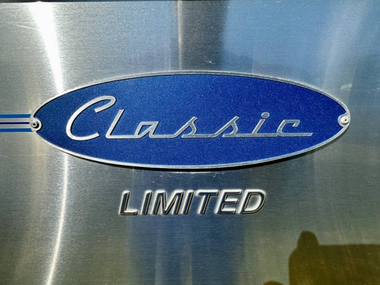 A photo of this 2009 Airstream CLASSIC LIMITED 34 SO