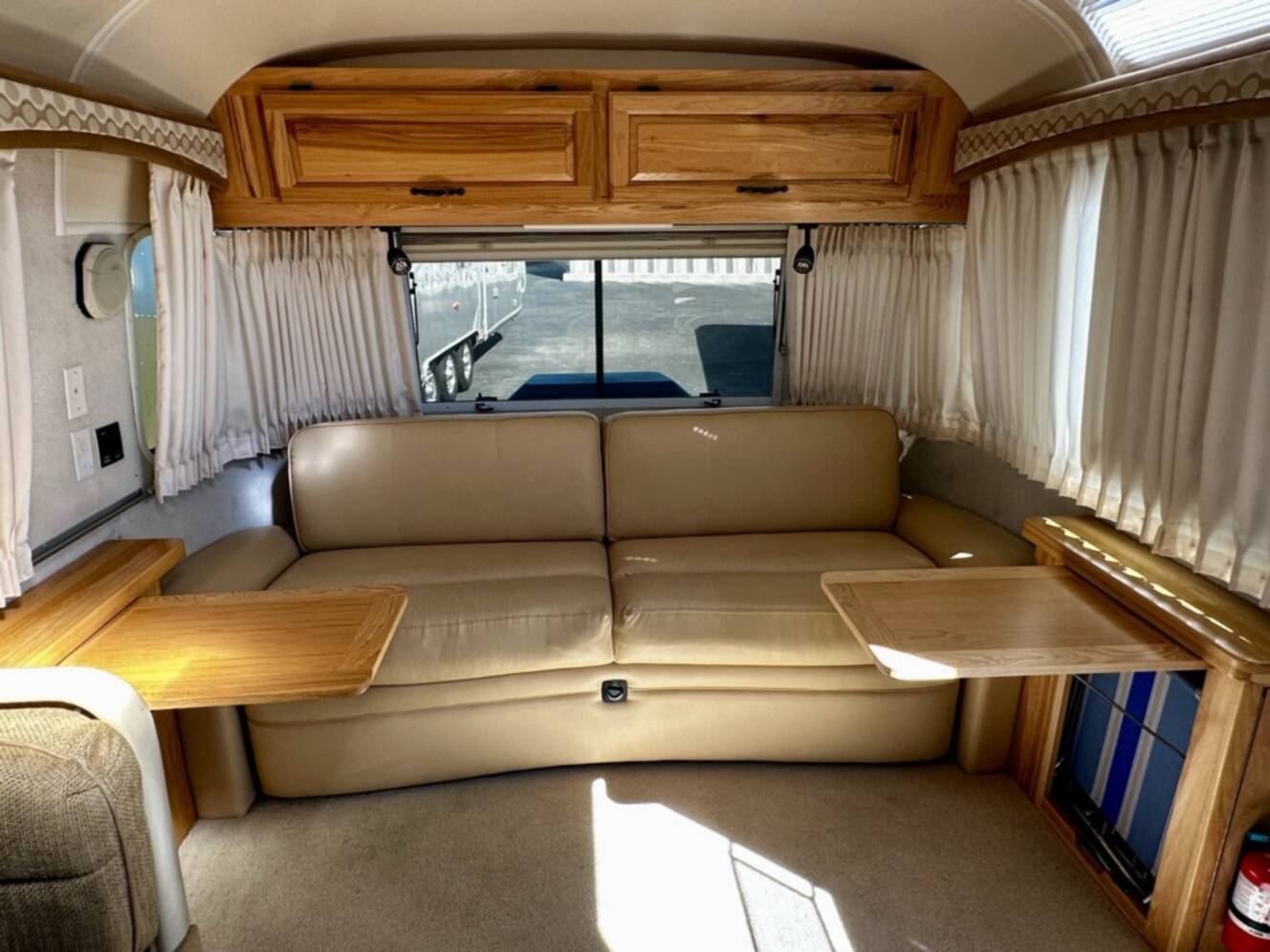 A photo of this 2009 Airstream CLASSIC LIMITED 34 SO