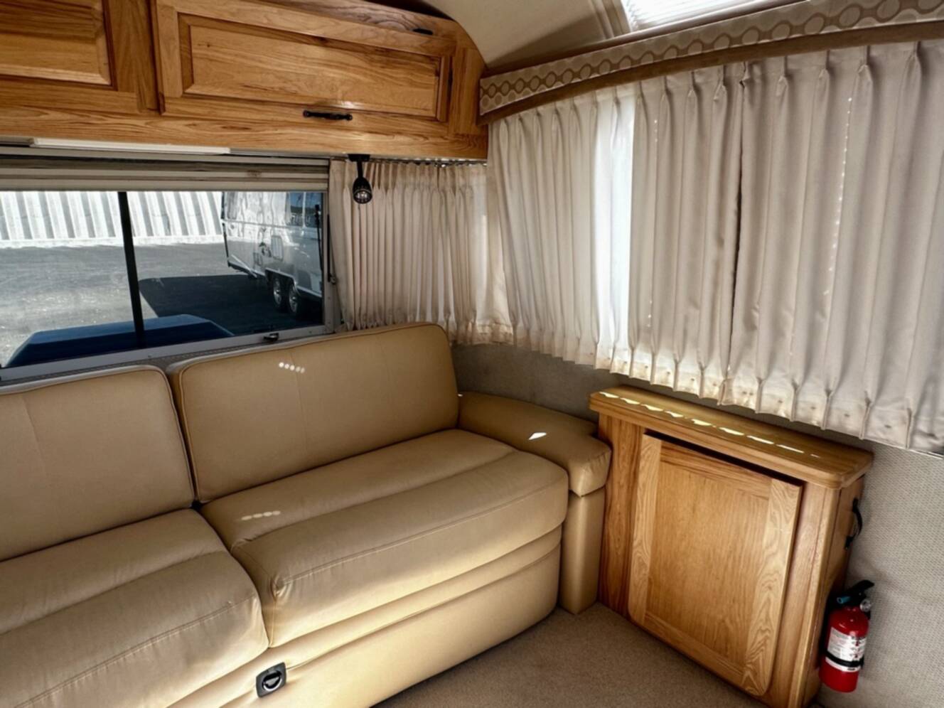 A photo of this 2009 Airstream CLASSIC LIMITED 34 SO