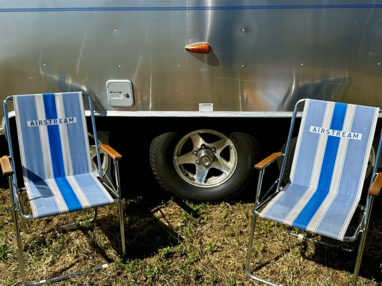 A photo of this 2009 Airstream CLASSIC LIMITED 34 SO