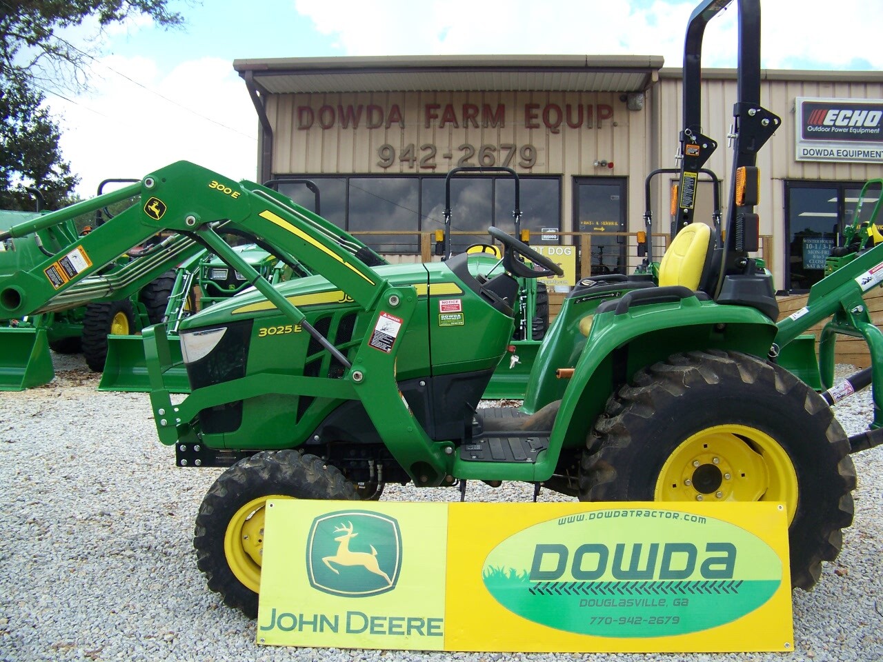2020 JOHN DEERE 3025E in Douglasville, GA