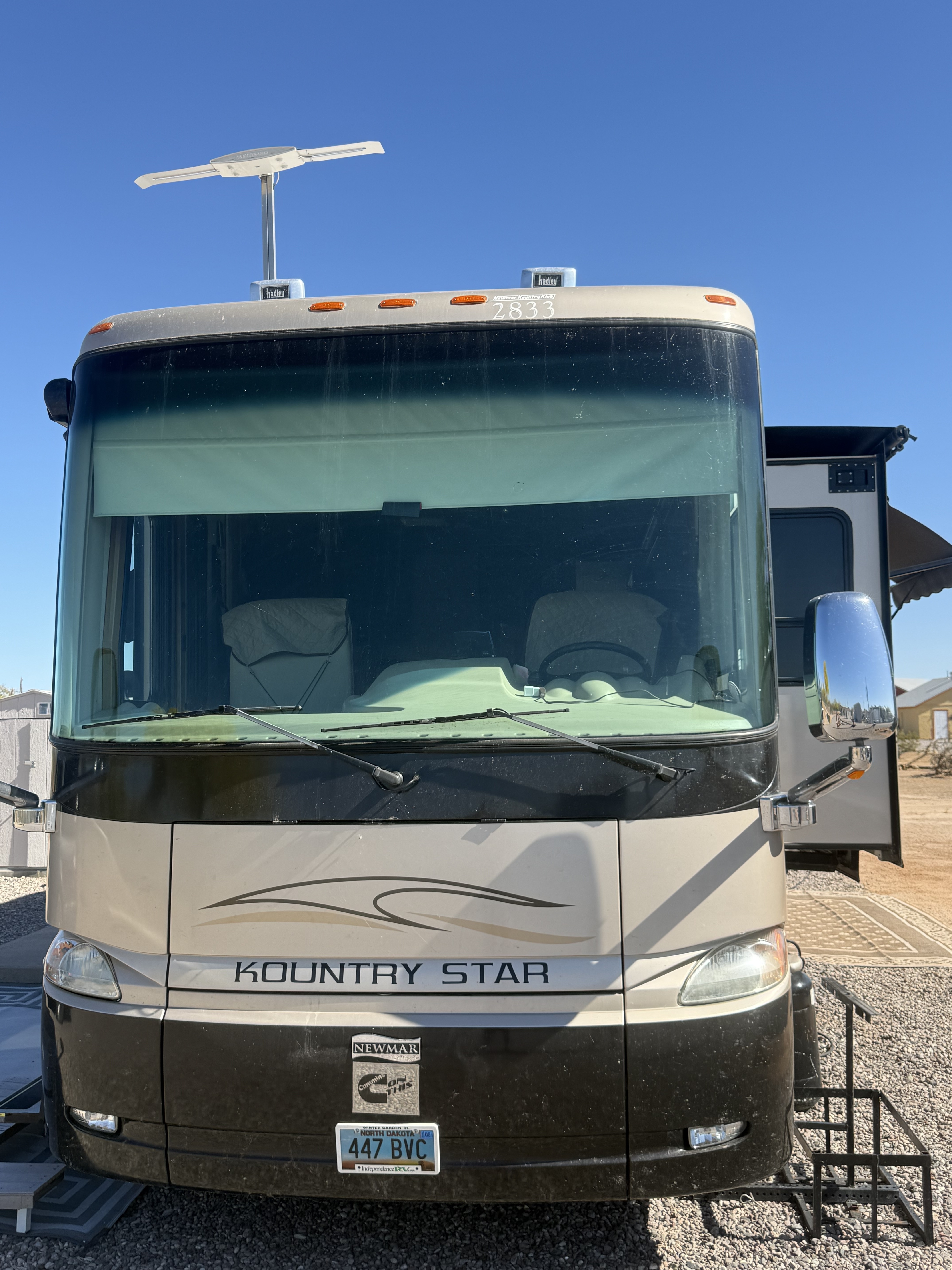2008 Newmar KOUNTRY STAR 3910 in langdon ND