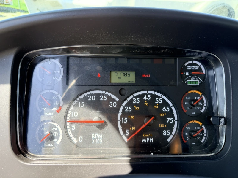 2015 FREIGHTLINER Tymco 600