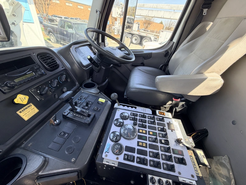 2015 FREIGHTLINER Tymco 600