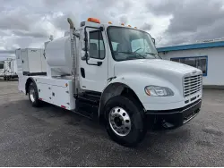 2012 FREIGHTLINER BUSINESS CLASS M2 106