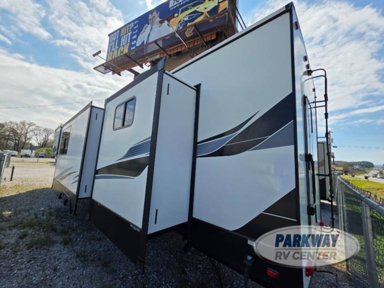 A photo of this 2022 Heartland Milestone 386BH
