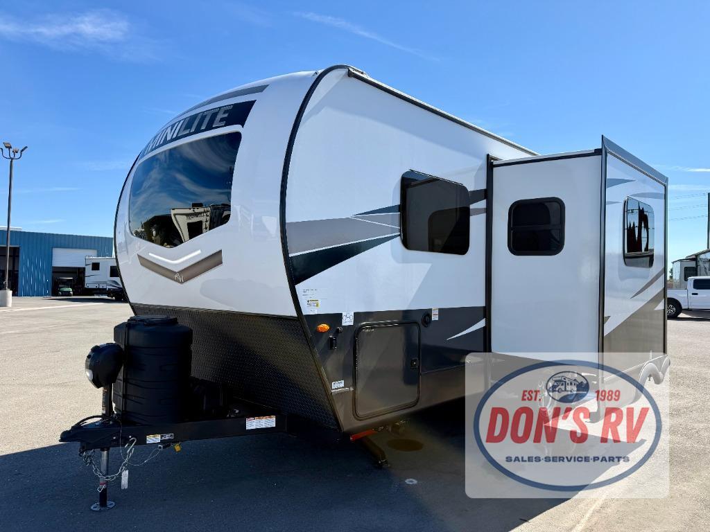 2025 Forest River Rv Rockwood Mini Lite 2205S in ceres CA