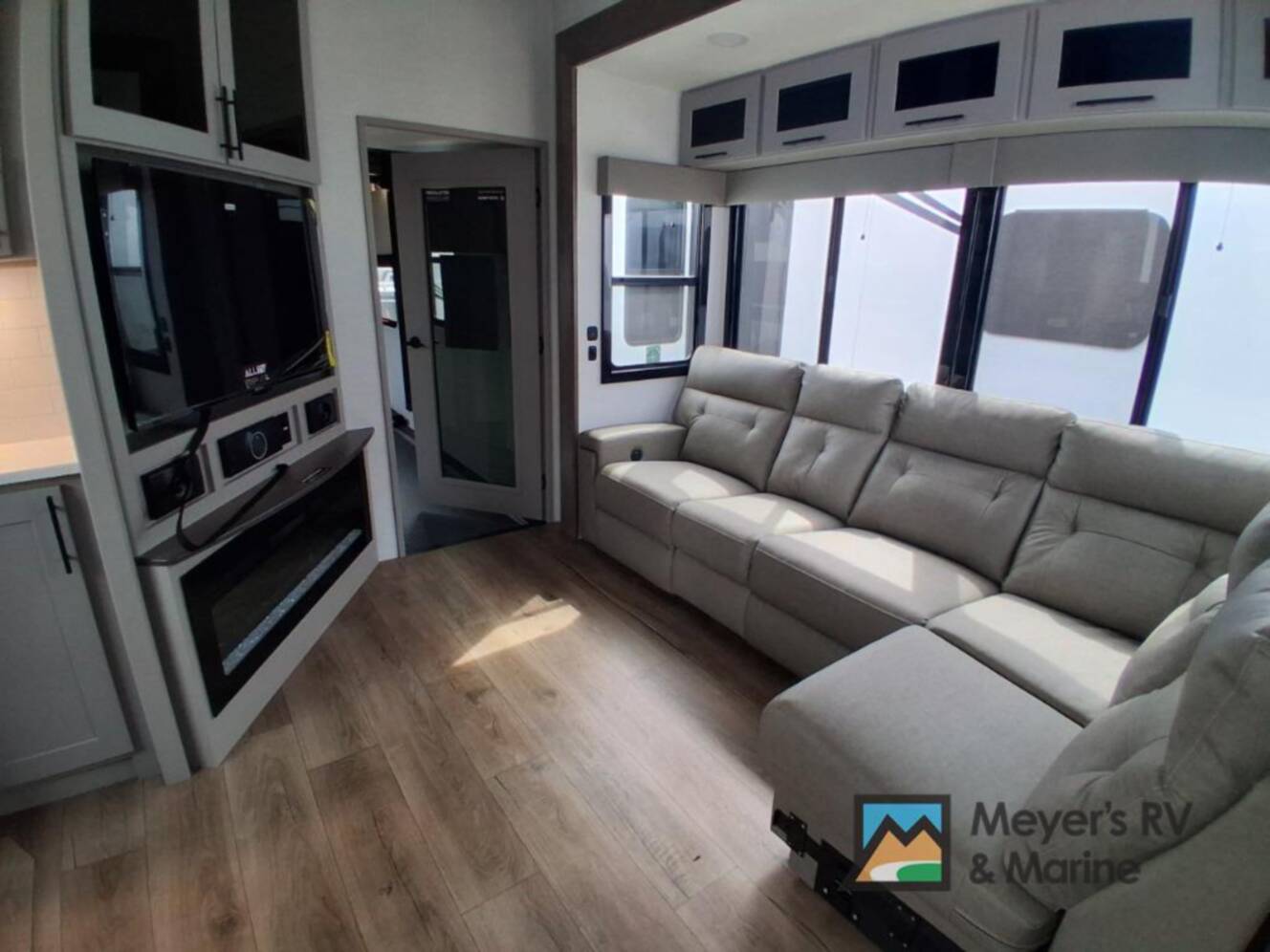 A photo of this 2026 Alliance Rv Valor 44V14