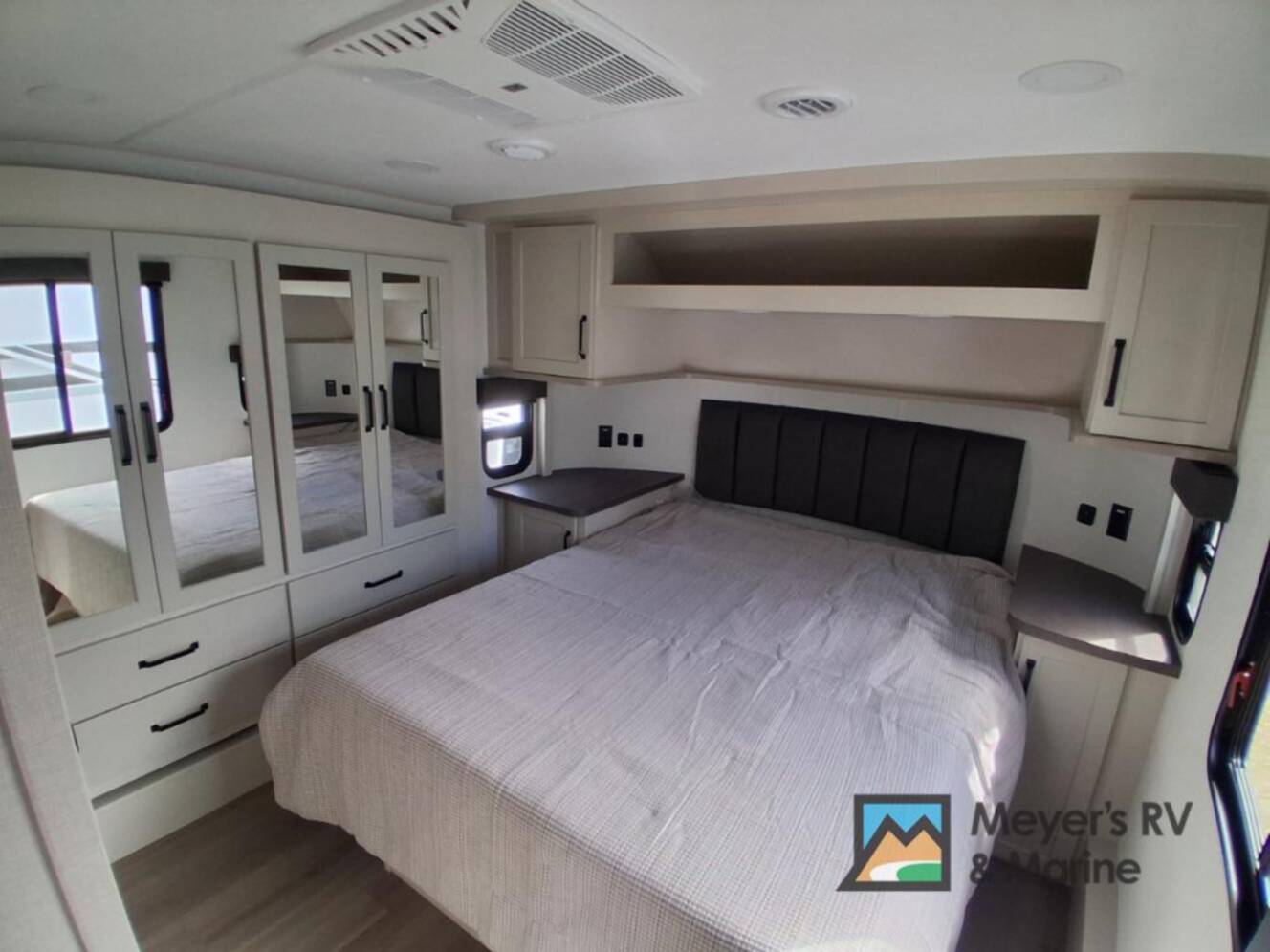 A photo of this 2026 Grand Design Momentum G-Class 320G