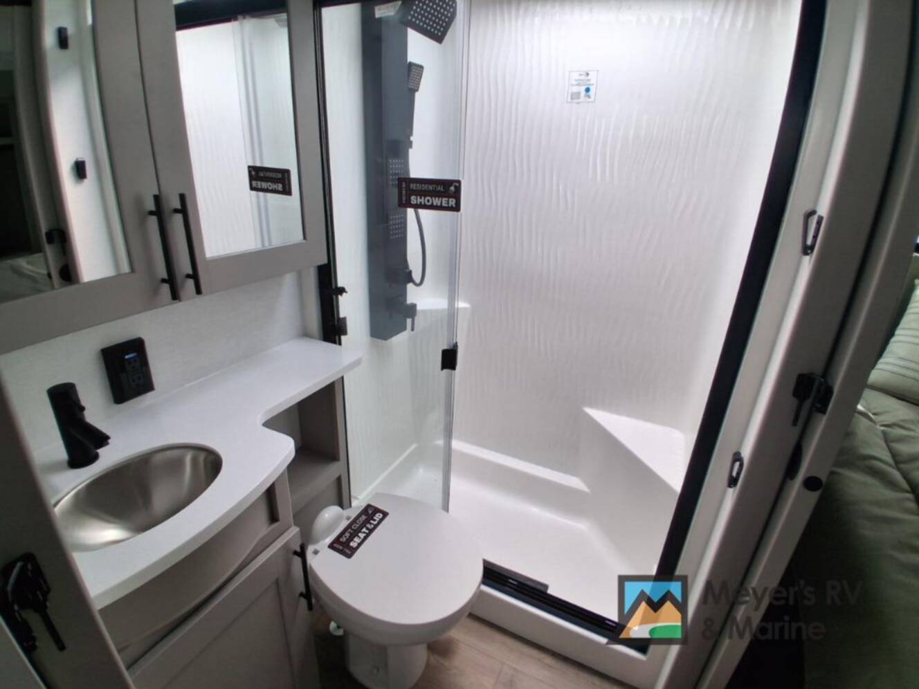 A photo of this 2026 Alliance Rv Valor 44V14