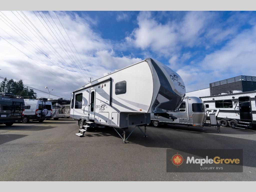 2017 Highland Ridge Rv Open Range Roamer RF316RLS in everett WA