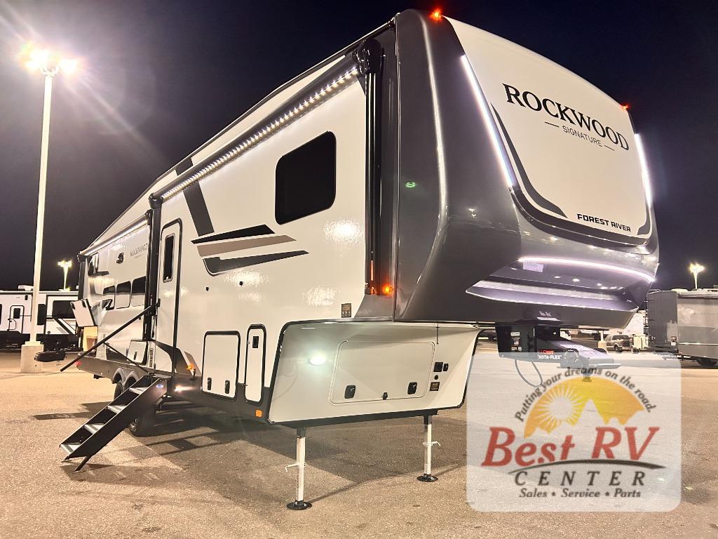 2026 Forest River Rv Rockwood Signature R374DBH in turlock CA