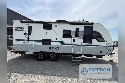 2022 Lance Travel Trailers 2185 in dodd city TX