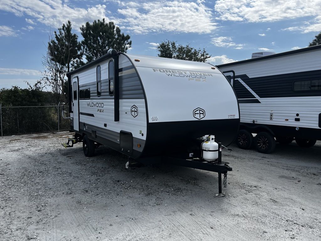 2026 Forest River Rv Wildwood FSX 163RDSK RV
