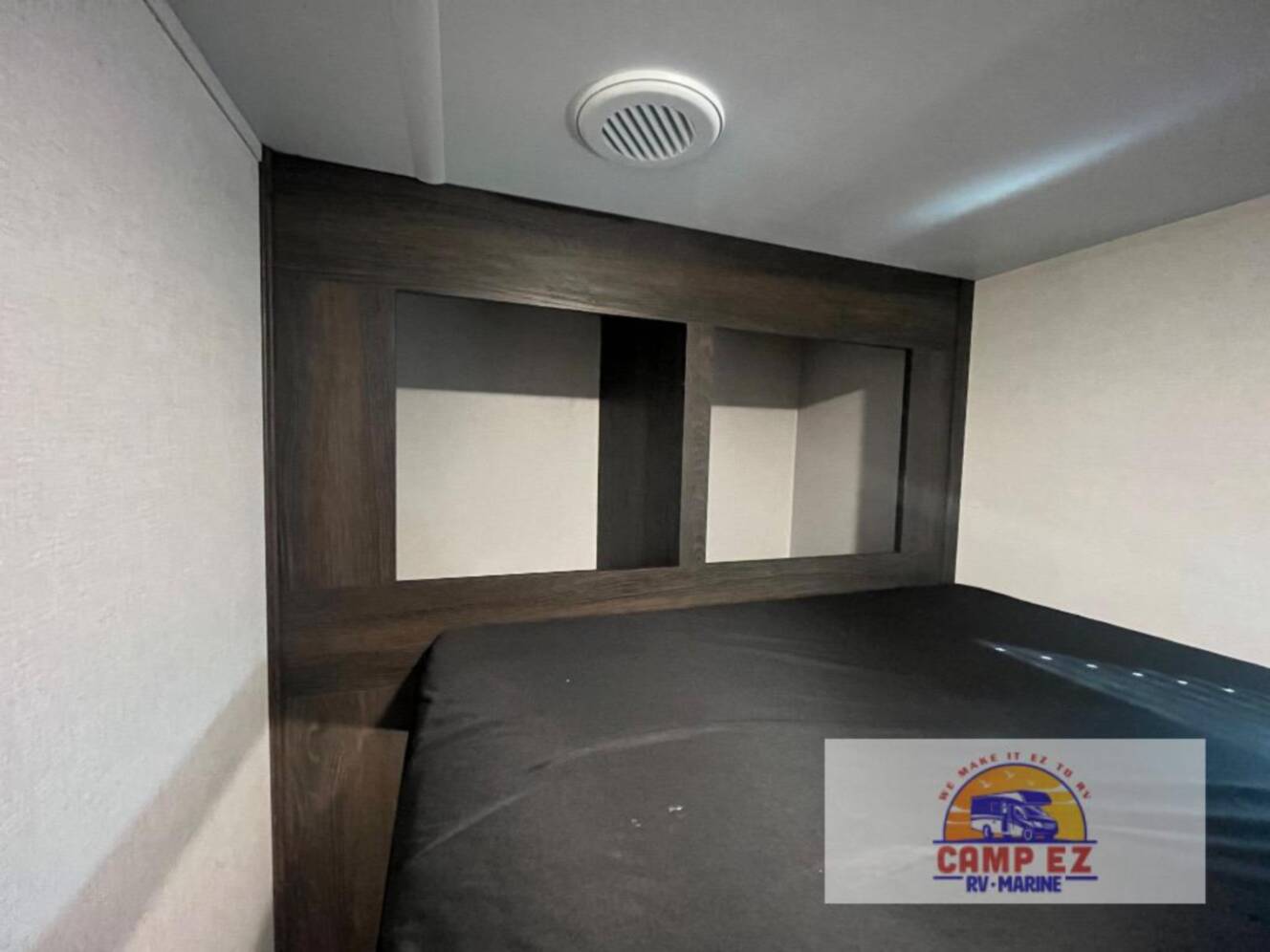 A photo of this 2026 Crossroads Rv ZINGER LITE 295BH