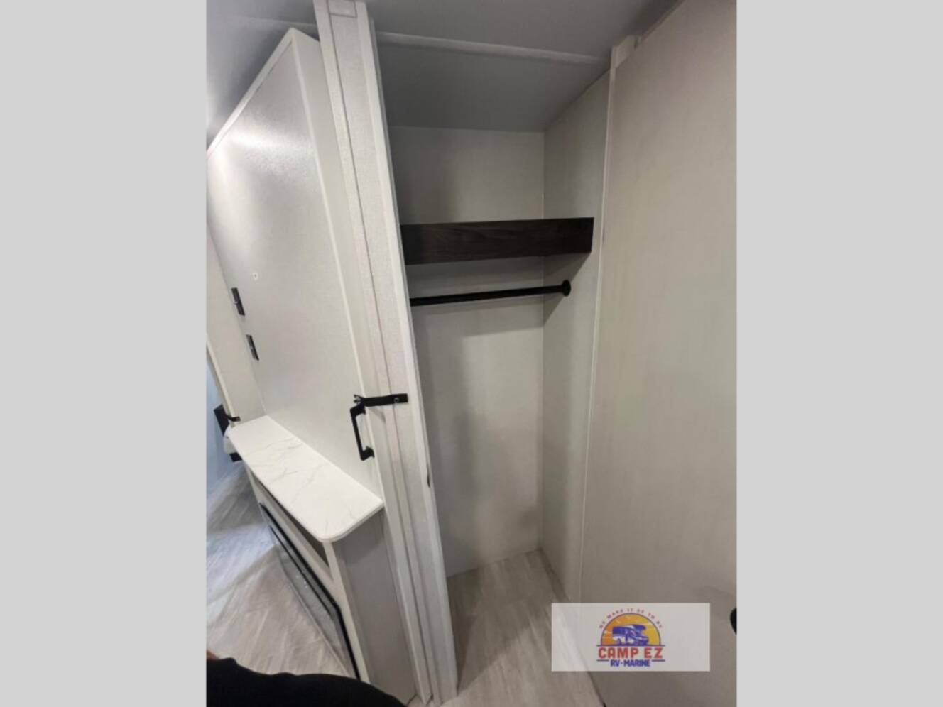 A photo of this 2026 Crossroads Rv ZINGER LITE 295BH