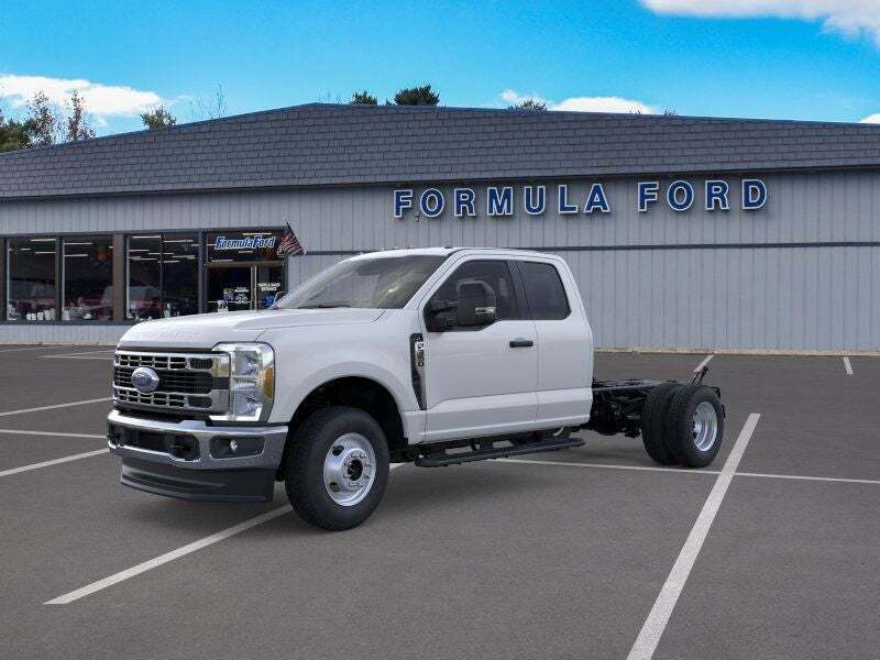2026 FORD F350 in Rutland, VT