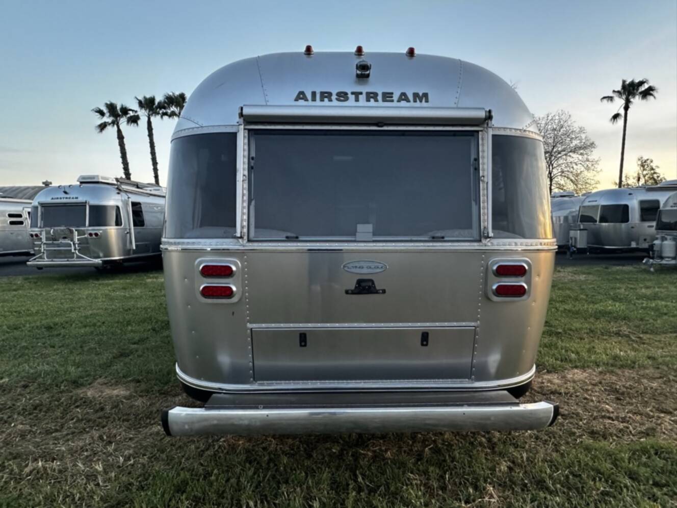 A photo of this 2017 Airstream FLYING CLOUD 25RB TWIN