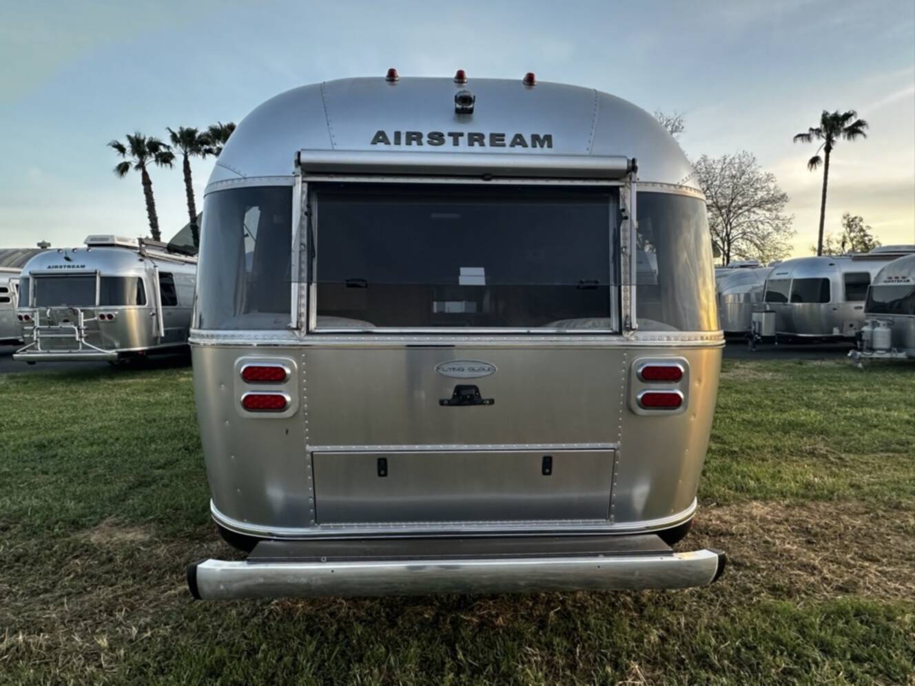 A photo of this 2017 Airstream FLYING CLOUD 25RB TWIN