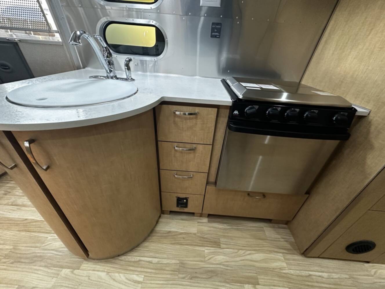 A photo of this 2017 Airstream FLYING CLOUD 25RB TWIN