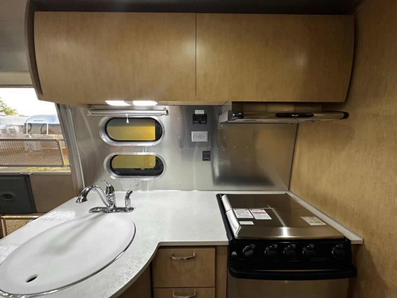 A photo of this 2017 Airstream FLYING CLOUD 25RB TWIN