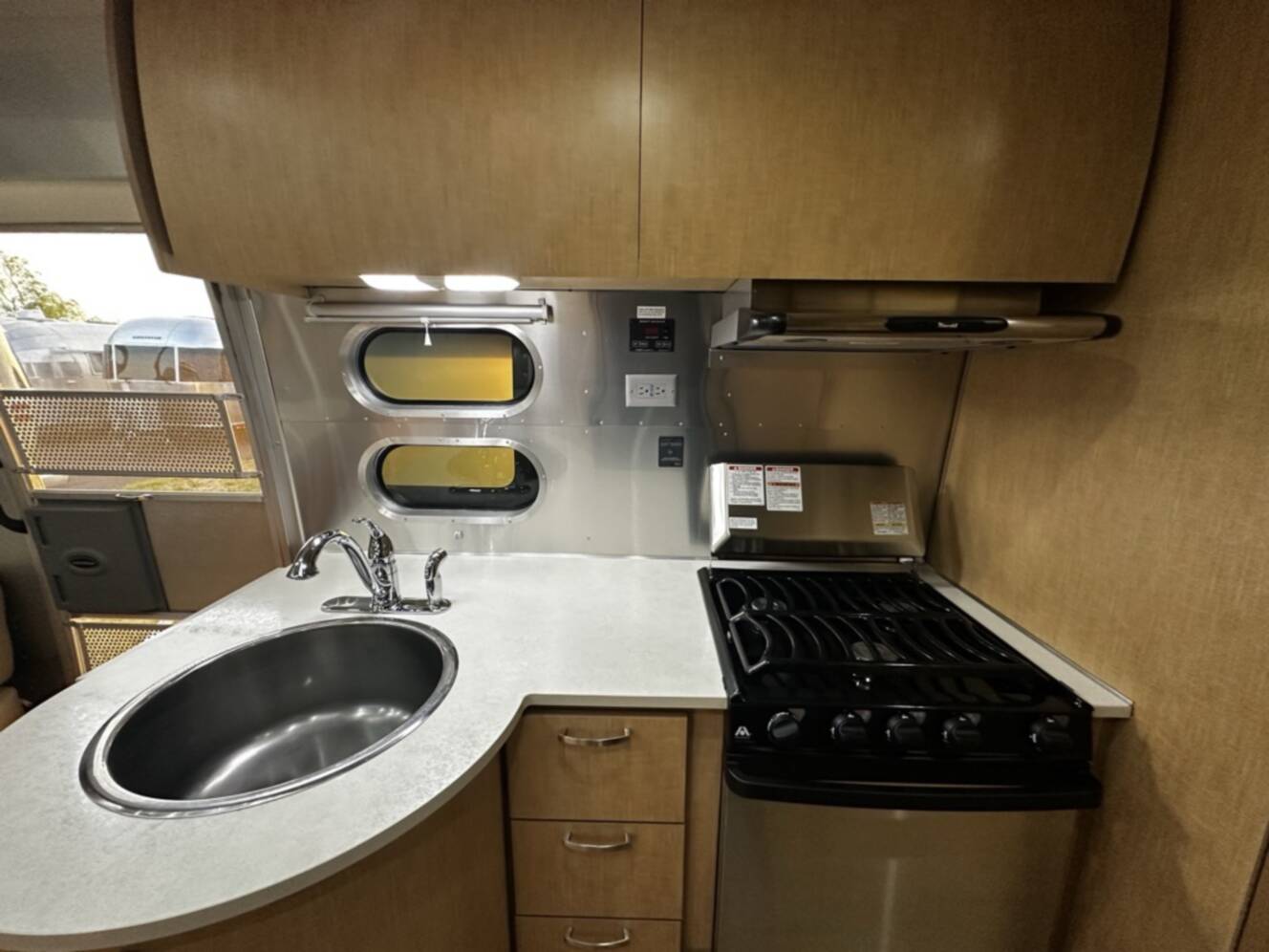 A photo of this 2017 Airstream FLYING CLOUD 25RB TWIN