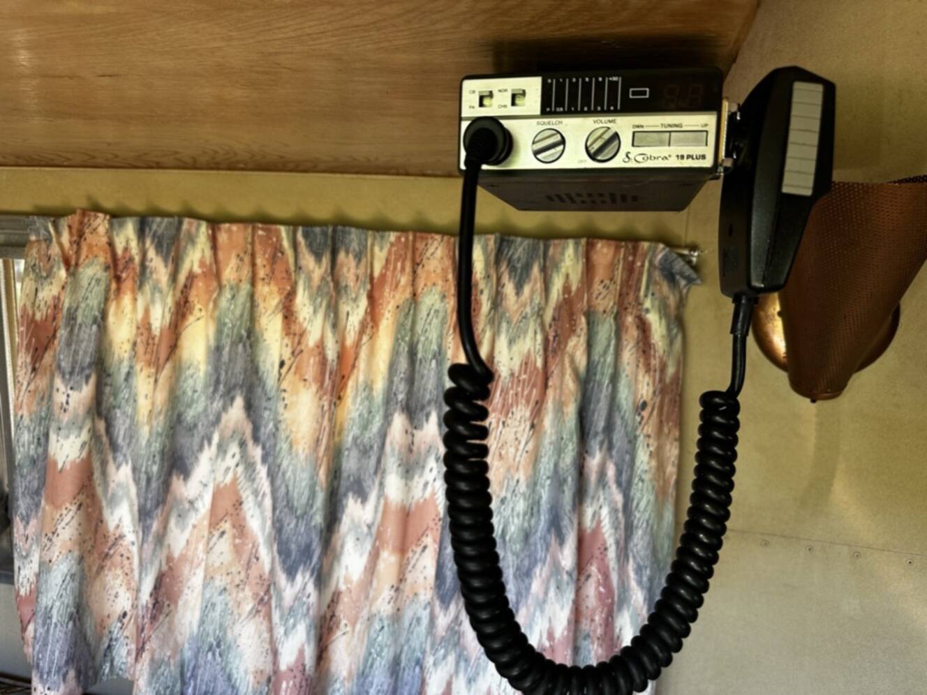 A photo of this 1962 Airstream BAMBI 16